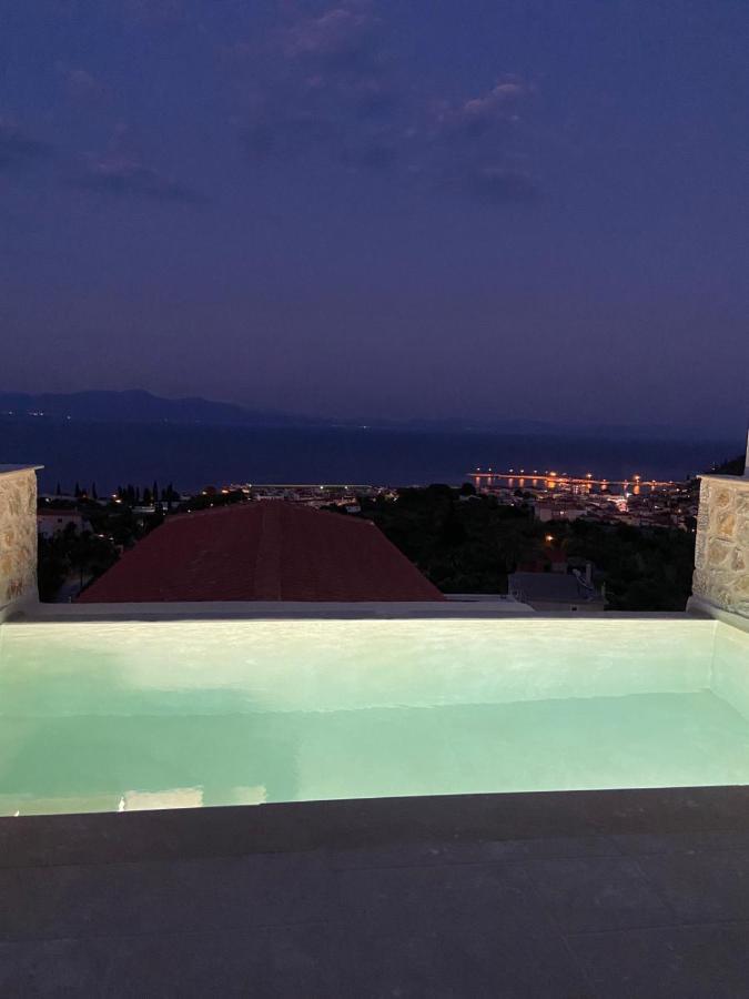 Mani Luxury Suites And Studios In Gytheio With Private Pools Exterior photo