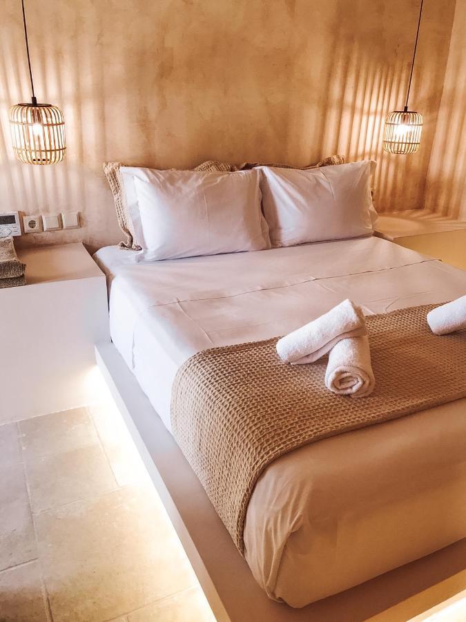 Mani Luxury Suites And Studios In Gytheio With Private Pools Exterior photo