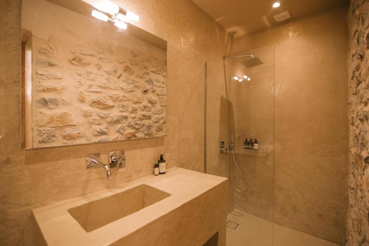 Mani Luxury Suites And Studios In Gytheio With Private Pools Exterior photo