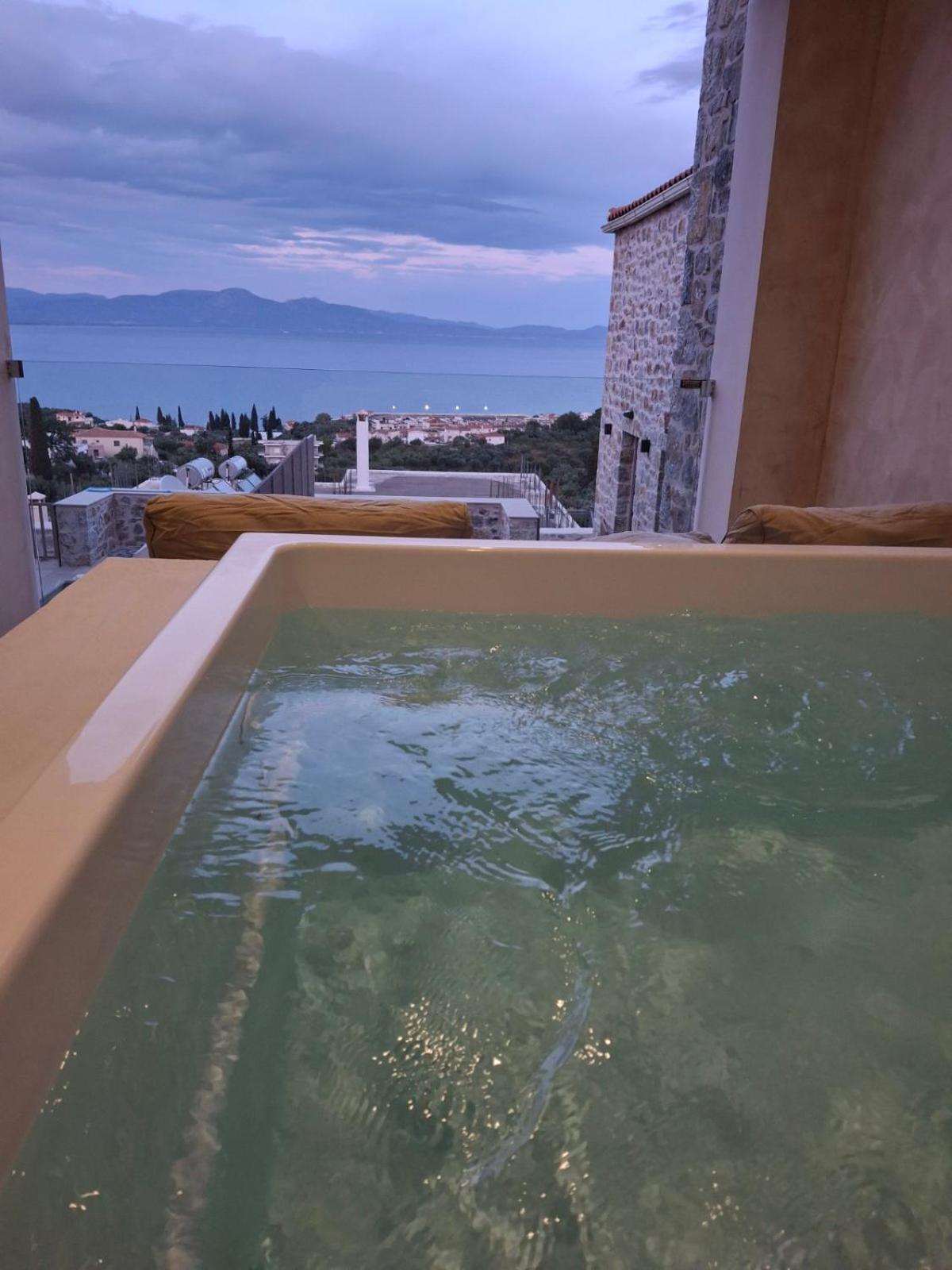Mani Luxury Suites And Studios In Gytheio With Private Pools Exterior photo
